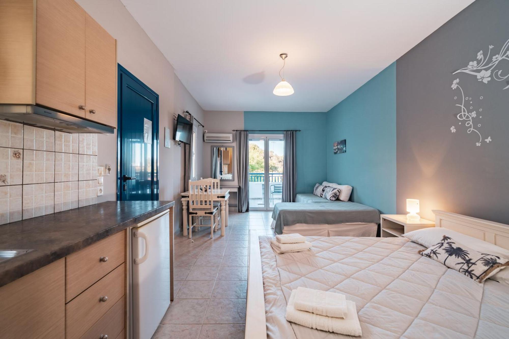 Philyra Appartments Agia Pelagia  Номер фото